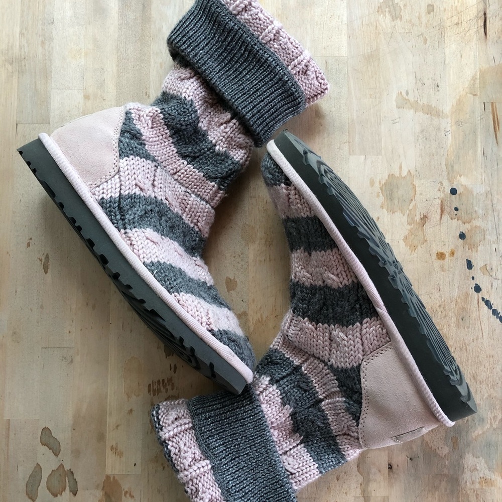 Ugg Classic Tall Cable Knit